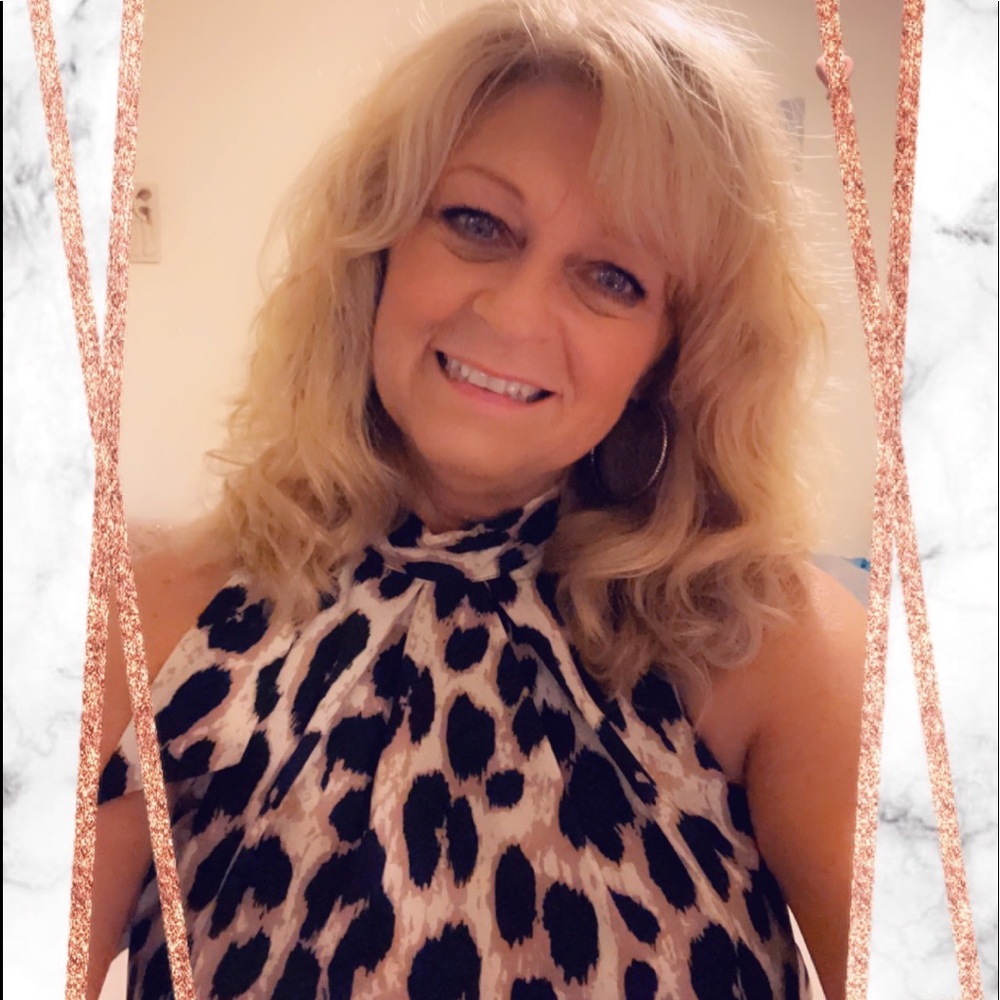 Meet your Posher, Sheryl